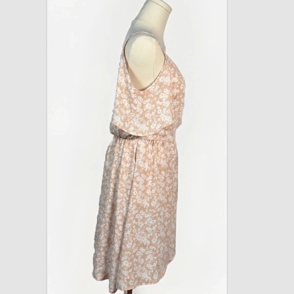 (S) SIENNA SKY Off-Shoulder w/ Straps V-Neck Faux Wrap Dress - Picture 4 of 13